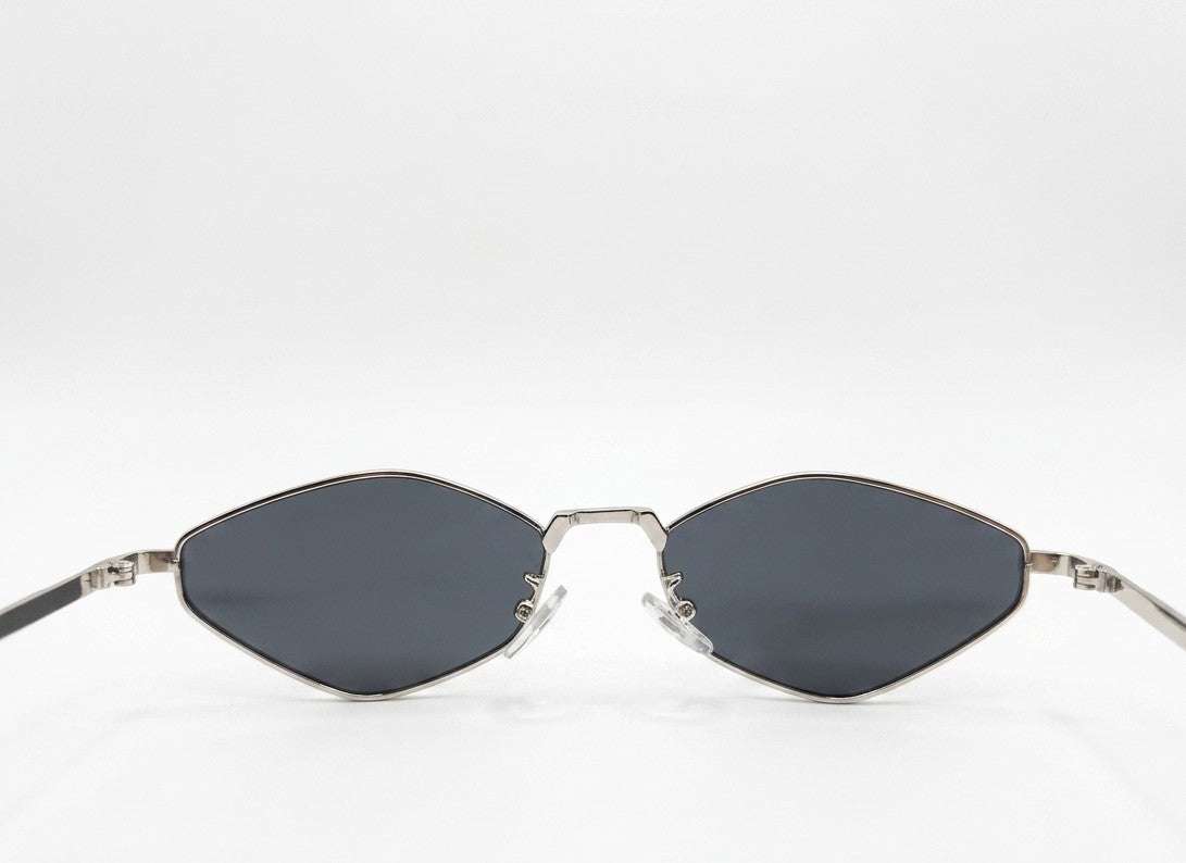 Crest runner Sunglares ^ Color 01 (Silver/Gray)