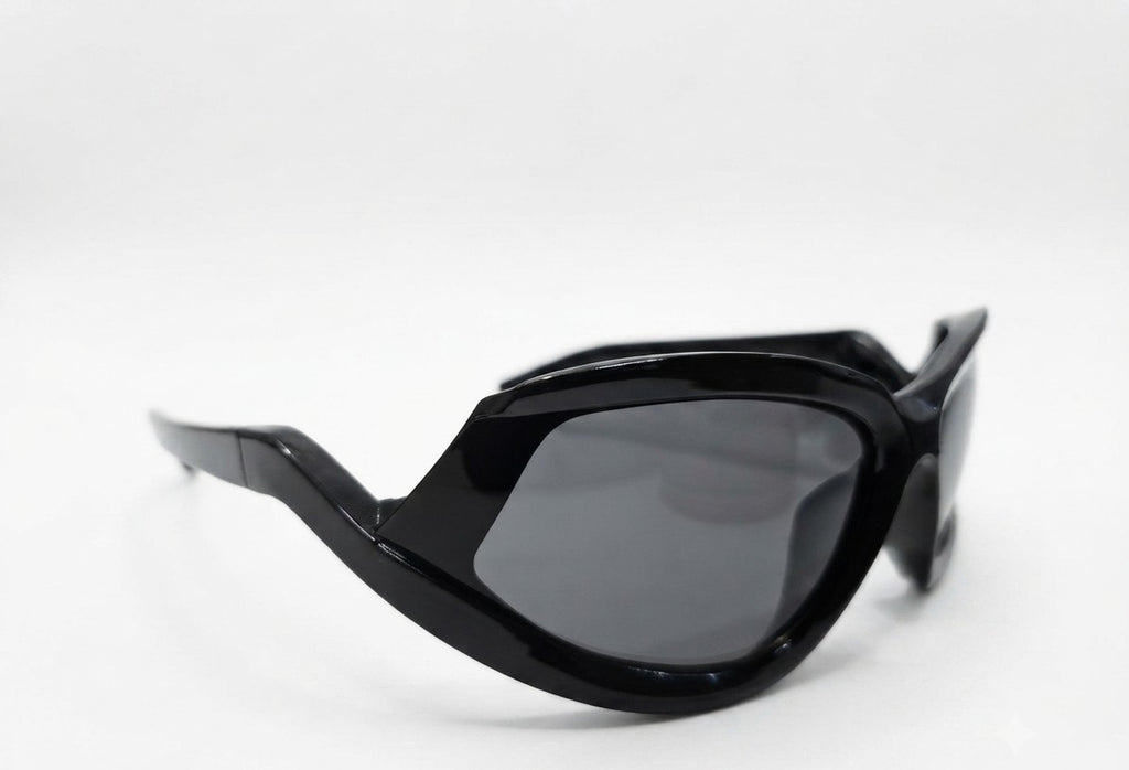 Cyberwing Sunglares ^ Color 01 (Black/Gray)