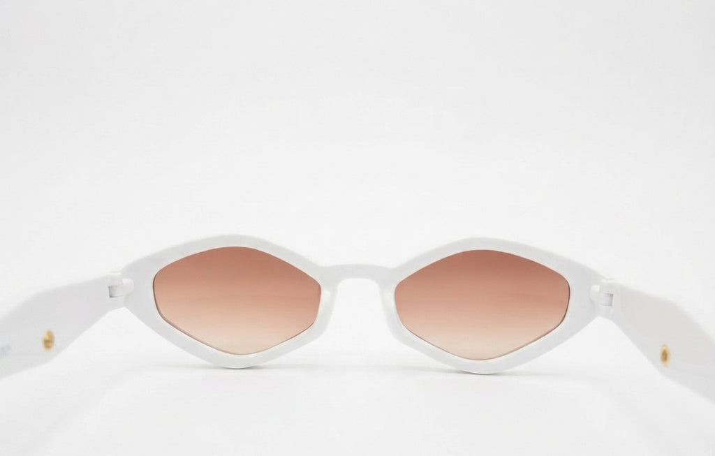 Amberly Sunglares ^ Color 02 (White/Double Tea)